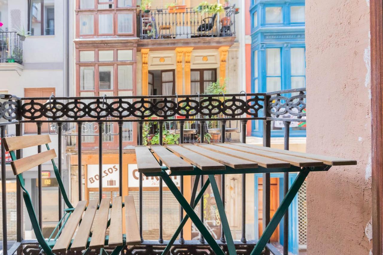 Comfy Old Town Apartment By Next Stop Bilbao Luaran gambar